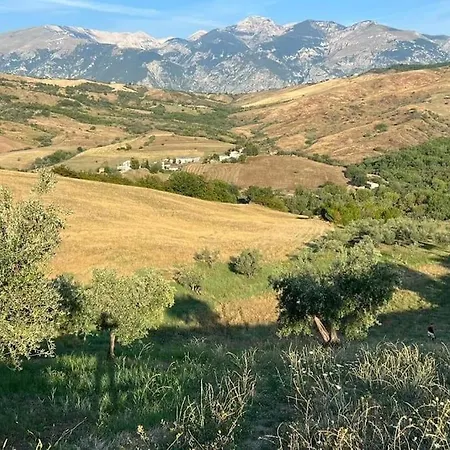 Casa Dei Nonni * Roccascalegna