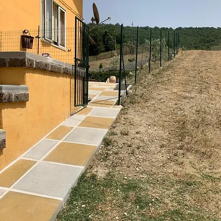 Casa Dei Nonni * Roccascalegna