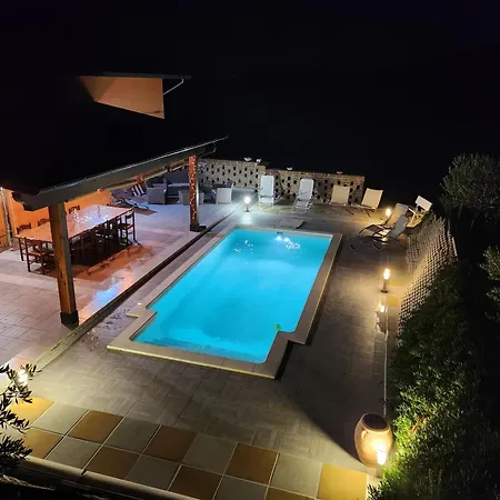 Casa Dei Nonni * Roccascalegna